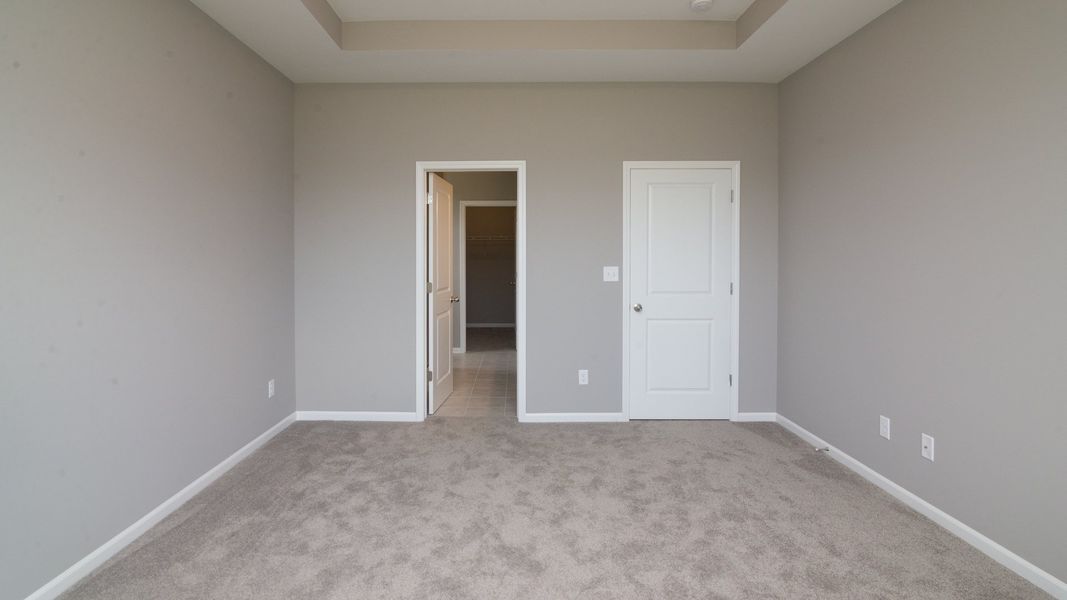Representative unfurnished interior of a home built from the The Abington by Norfolk Homes in Valleys, Jackson (Image 77).