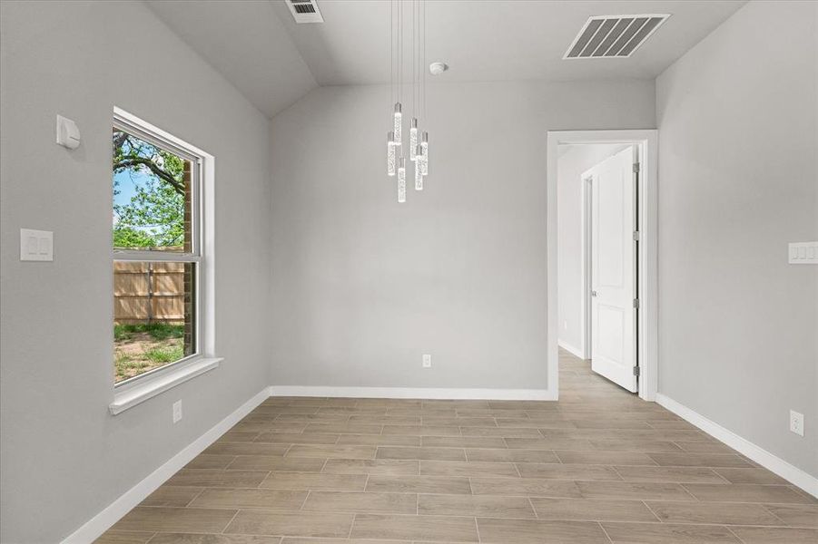 Spacious, unfurnished interior of a new home in , Kerens (Image 32).
