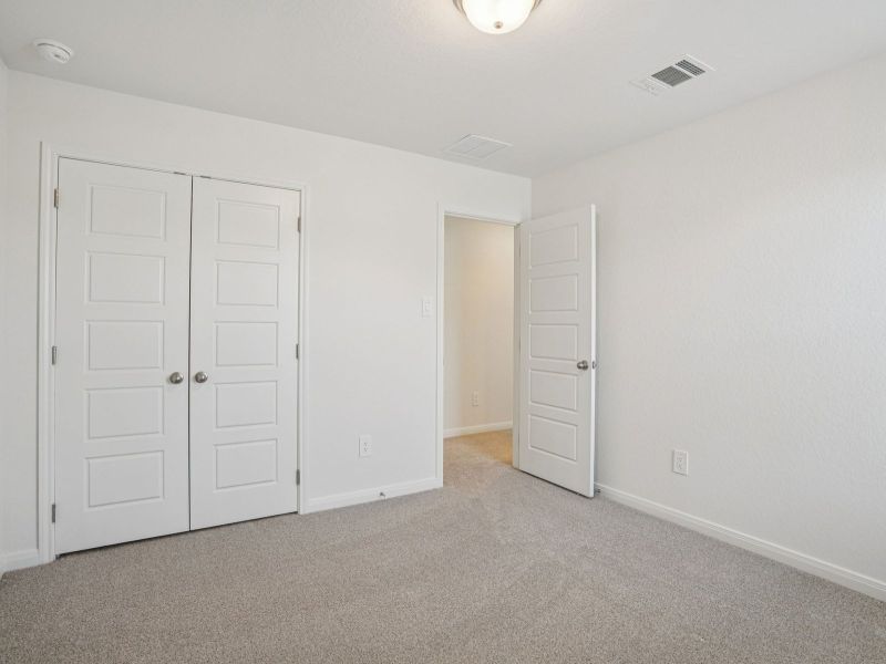 Spacious, unfurnished interior of a new home in Stetson Ridge, Marion (Image 28).