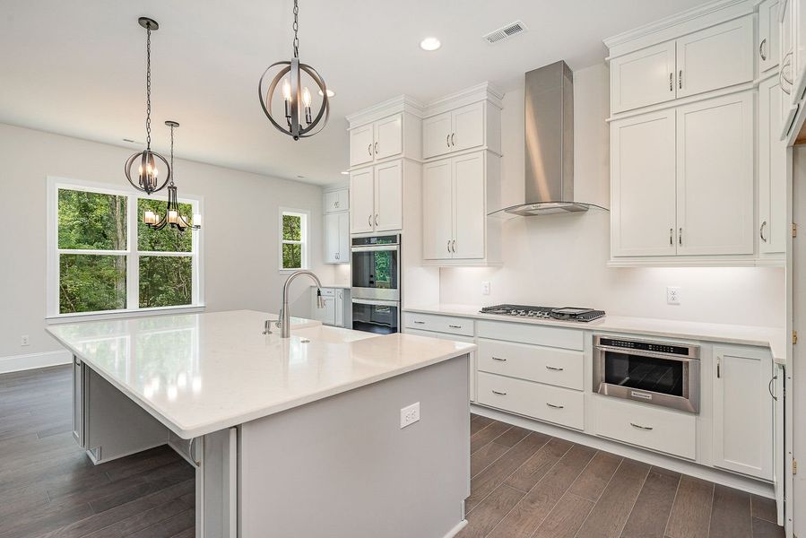 Representative furnished interior of a home built from the Harvard by Greybrook Homes in Harbor Watch, Statesville (Image 8).