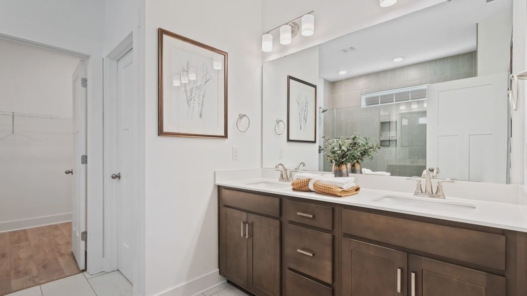 Representative furnished interior of a home built from the Augusta by DRB Homes in Woodglen, Piedmont (Image 17).
