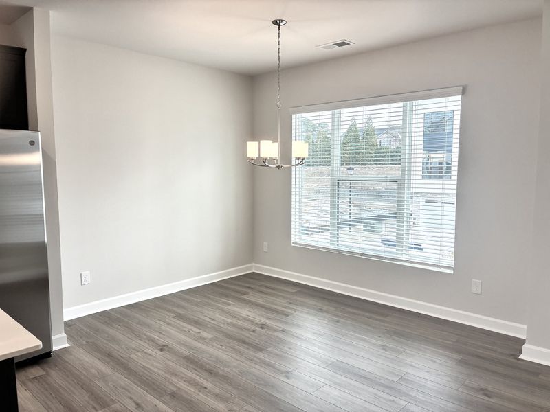 Spacious, unfurnished interior of a new home in Holly View, Greenville (Image 12).
