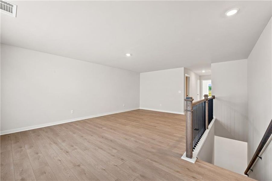 Spacious, unfurnished interior of a new home in Mallard’s Landing, Jefferson (Image 38).