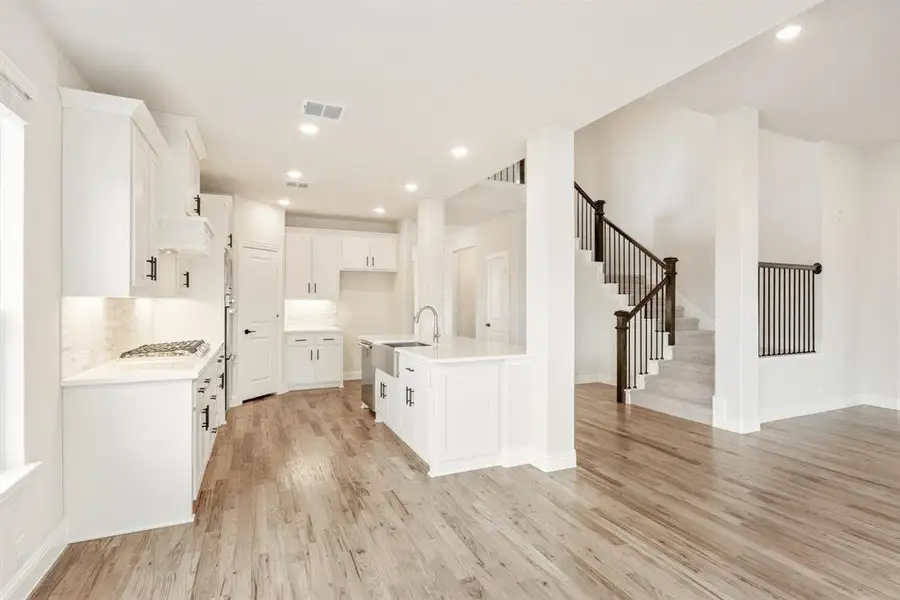 Furnished interior view inside a new home in Rockwood, Mansfield (Image 8).