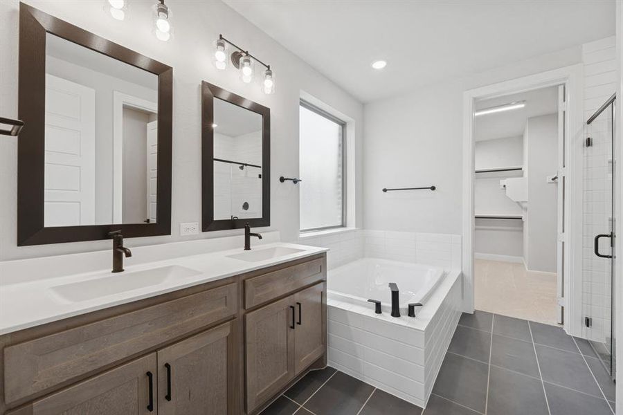 Furnished interior view inside a new home in South Pointe Cottage Series, Mansfield (Image 14). Furnished interior view inside a new home in South Pointe Cottage Series, Mansfield (Image 14).