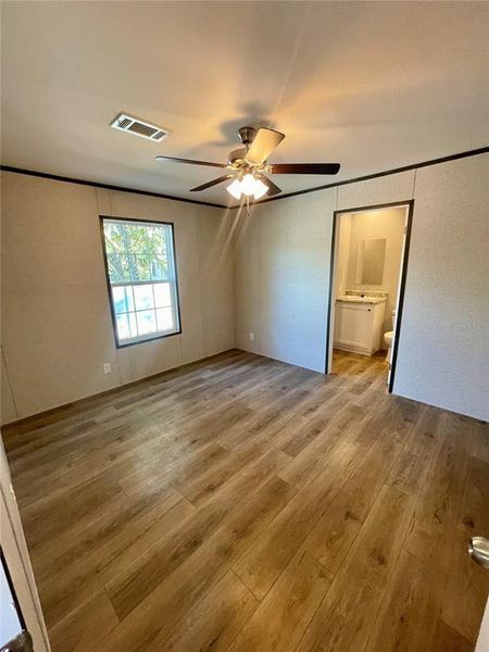 Spacious, unfurnished interior of a new home in , New Port Richey (Image 26).