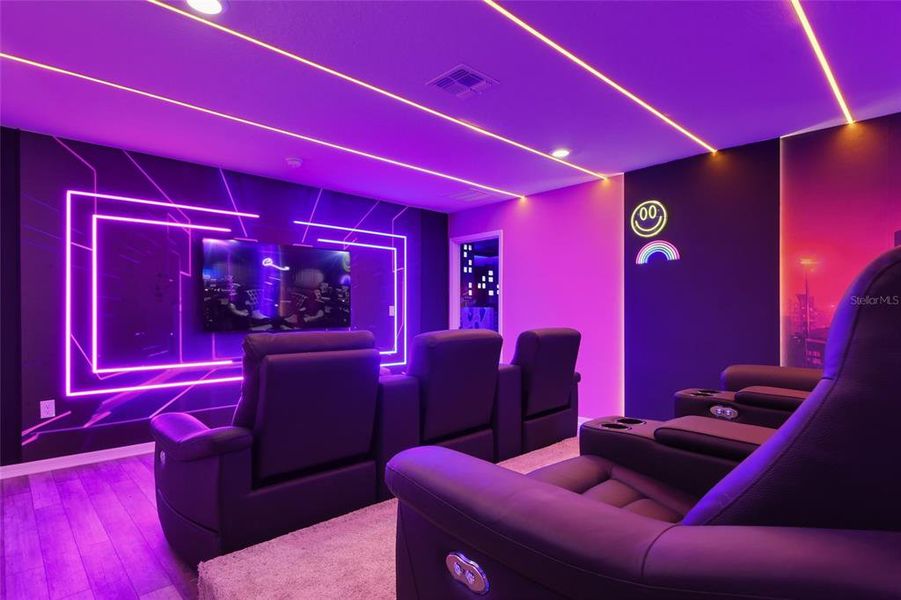 Community amenities in Windsor Cay Resort, Clermont (Image 48).