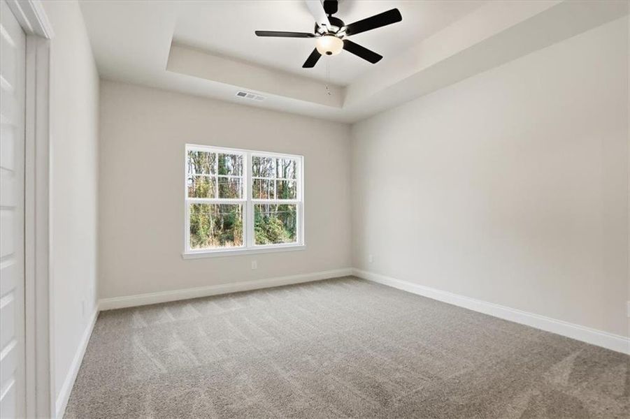 Spacious, unfurnished interior of a new home in , Lavonia (Image 27).