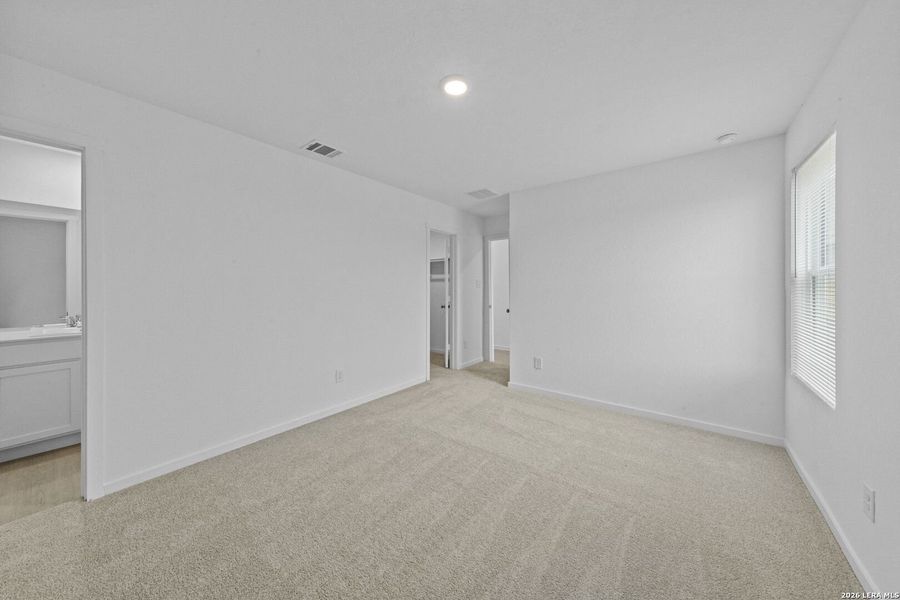 Spacious, unfurnished interior of a new home in Spring Grove, St. Hedwig (Image 24). Spacious, unfurnished interior of a new home in Spring Grove, St. Hedwig (Image 24).