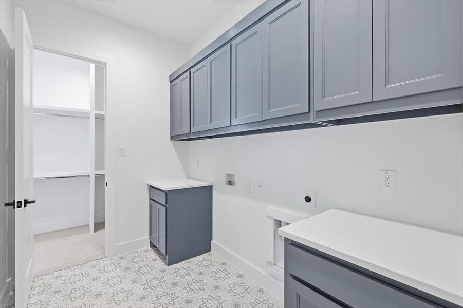 Furnished interior view inside a new home in , McKinney (Image 11).