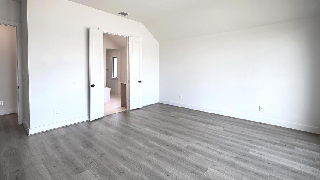 Spacious, unfurnished interior of a new home in Homestead 65', Schertz (Image 23). Spacious, unfurnished interior of a new home in Homestead 65', Schertz (Image 23).