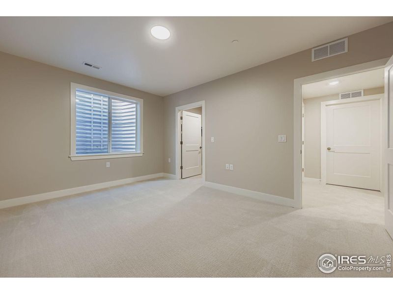 Spacious, unfurnished interior of a new home in , Broomfield (Image 21).