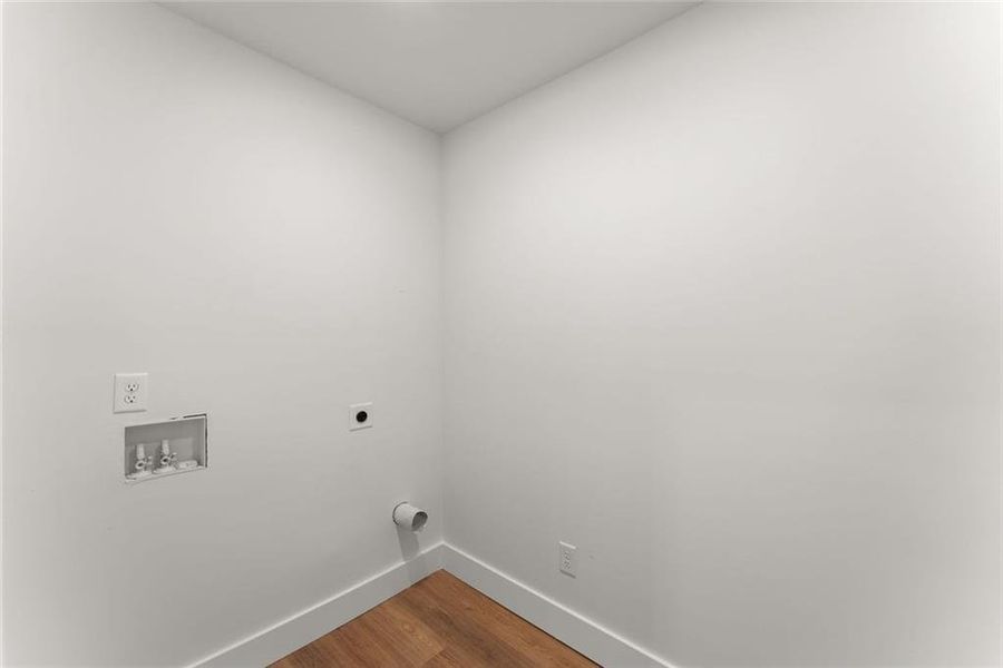 Spacious, unfurnished interior of a new home in , Gainesville (Image 17). Spacious, unfurnished interior of a new home in , Gainesville (Image 17).
