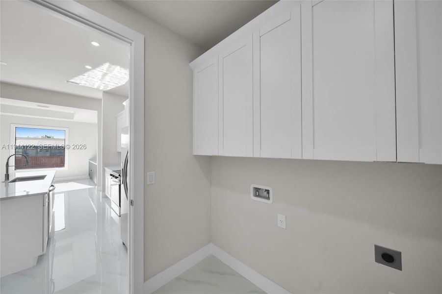 Furnished interior view inside a new home in , Lehigh Acres (Image 13).