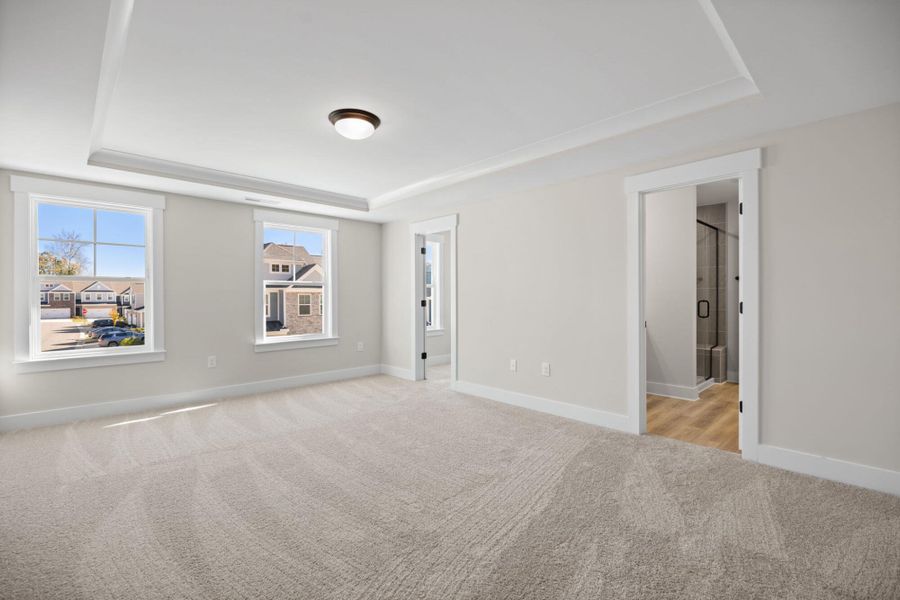 Spacious, unfurnished interior of a new home in Harbor Crossing, Greensboro (Image 37).