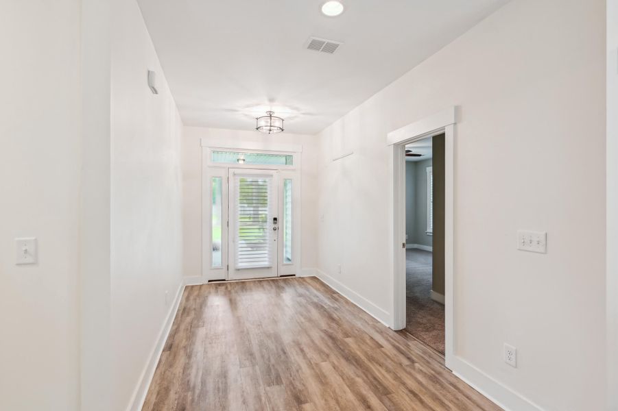 Spacious, unfurnished interior of a new home in , Summerville (Image 27). Spacious, unfurnished interior of a new home in , Summerville (Image 27).