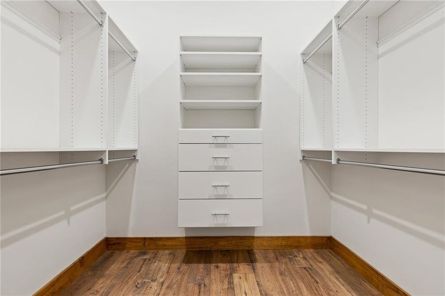 Spacious, unfurnished interior of a new home in , Mineral Bluff (Image 18).