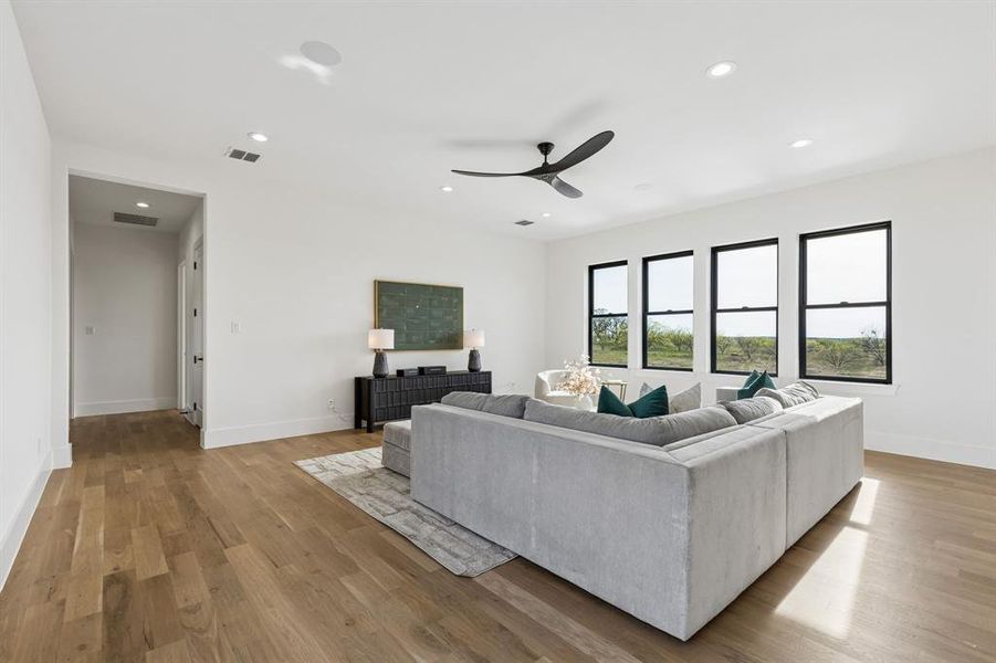 Furnished interior view inside a new home in , Weatherford (Image 31). Furnished interior view inside a new home in , Weatherford (Image 31).