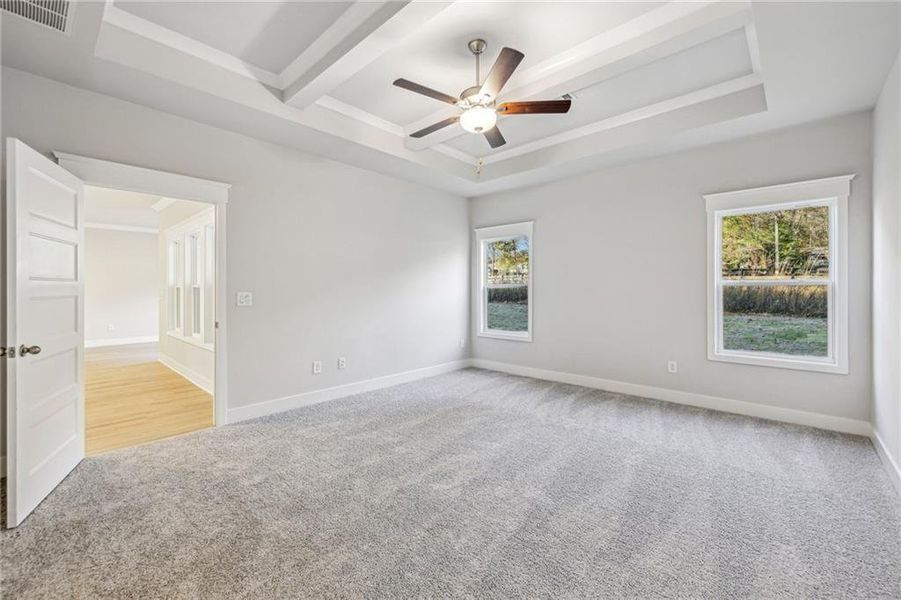 Spacious, unfurnished interior of a new home in Ponderosa Farms Estates, Gainesville (Image 17).