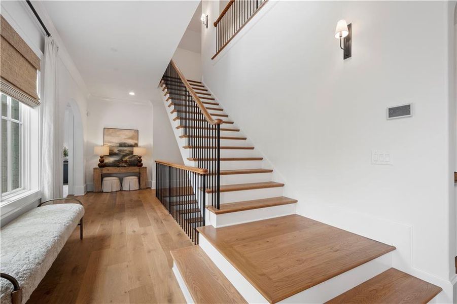 Furnished interior view inside a new home in , Alpharetta (Image 53).