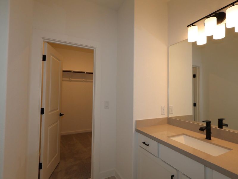 Furnished interior view inside a new home in Edgewood, Leander (Image 13).