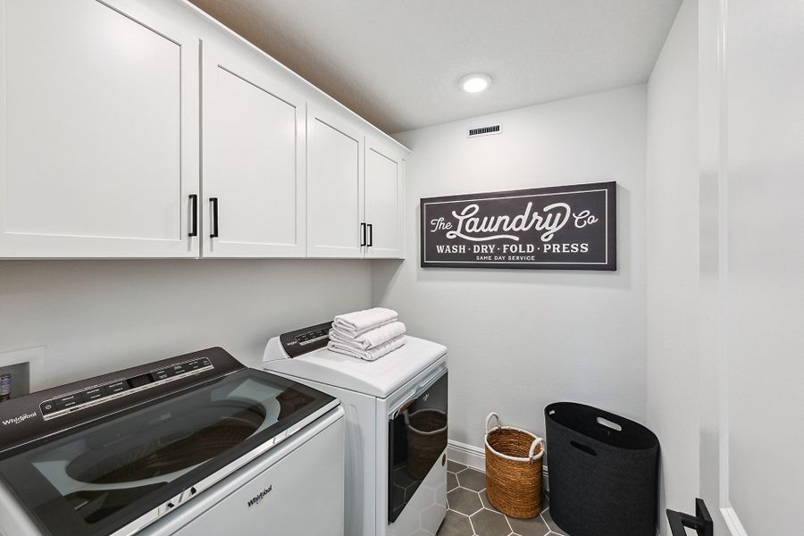 Representative furnished interior of a home built from the Canterbury I by Beazer Homes in Estates at Lake Jesup, Sanford (Image 5). Representative furnished interior of a home built from the Canterbury I by Beazer Homes in Estates at Lake Jesup, Sanford (Image 5).