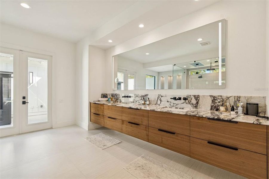 Furnished interior view inside a new home in , Lutz (Image 51). Furnished interior view inside a new home in , Lutz (Image 51).