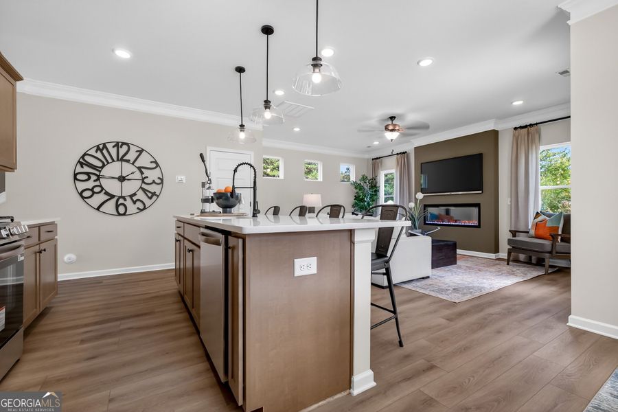 Furnished interior view inside a new home in Stonebridge North, Macon (Image 15).