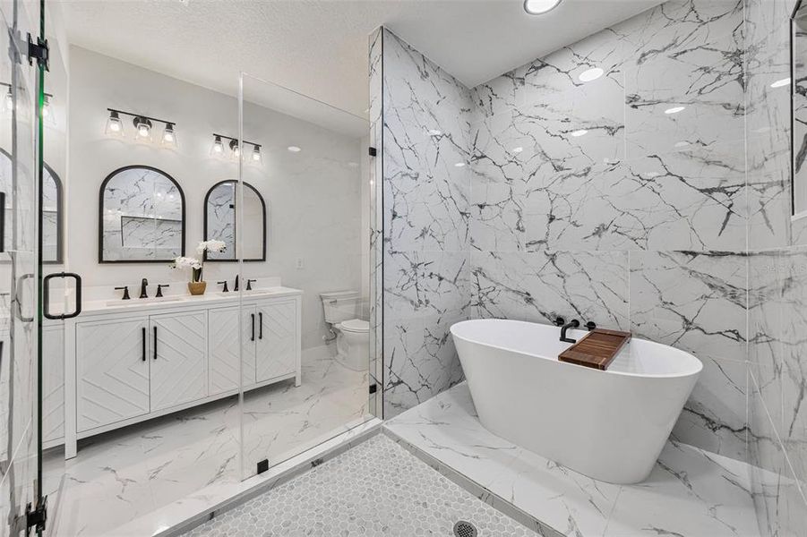 Furnished interior view inside a new home in , Tampa (Image 14).