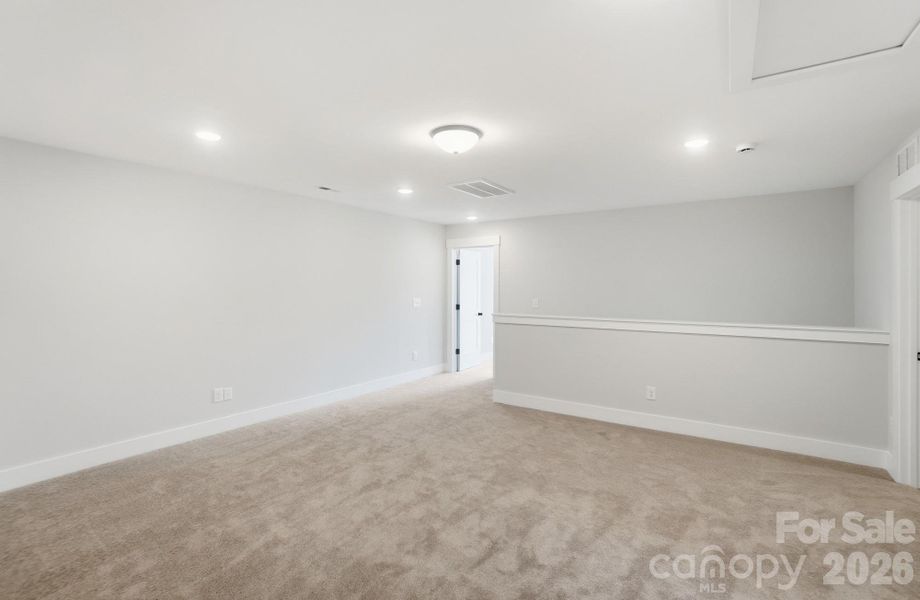 Spacious, unfurnished interior of a new home in Blythe Mill Townhomes, Waxhaw (Image 29). Spacious, unfurnished interior of a new home in Blythe Mill Townhomes, Waxhaw (Image 29).