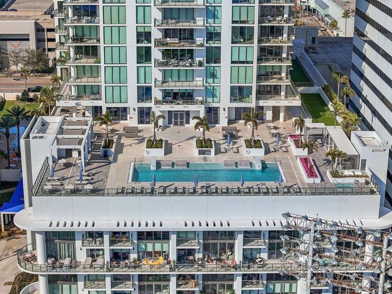 Condo located in St. Petersburg, FL showcasing its design and architecture (Image 30). Condo located in St. Petersburg, FL showcasing its design and architecture (Image 30).