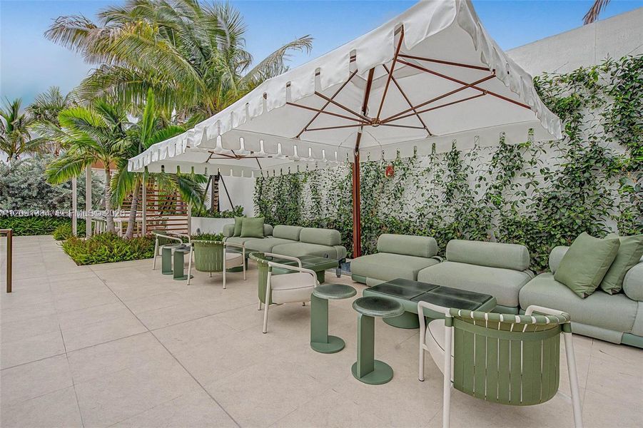 Community amenities in , Miami (Image 27).