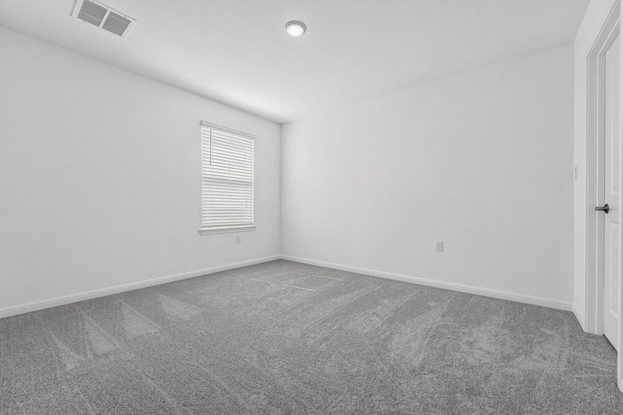 Spacious, unfurnished interior of a new home in Lisso, Pflugerville (Image 21).