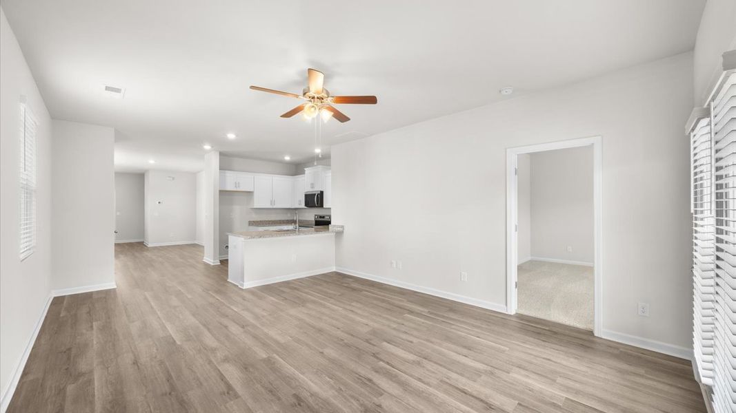 Spacious, unfurnished interior of a new home in Captain's Corner, Grovetown (Image 20). Spacious, unfurnished interior of a new home in Captain's Corner, Grovetown (Image 20).