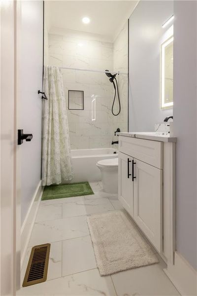 Furnished interior view inside a new home in , Snellville (Image 17). Furnished interior view inside a new home in , Snellville (Image 17).