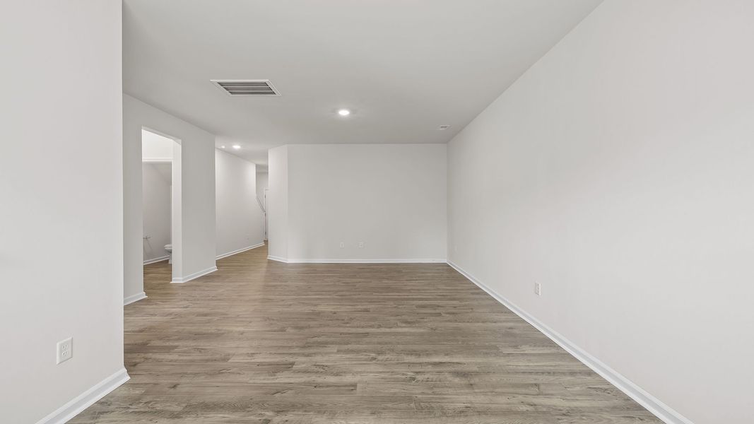 Spacious, unfurnished interior of a new home in Brookside Ridge Townhomes, Greer (Image 15).