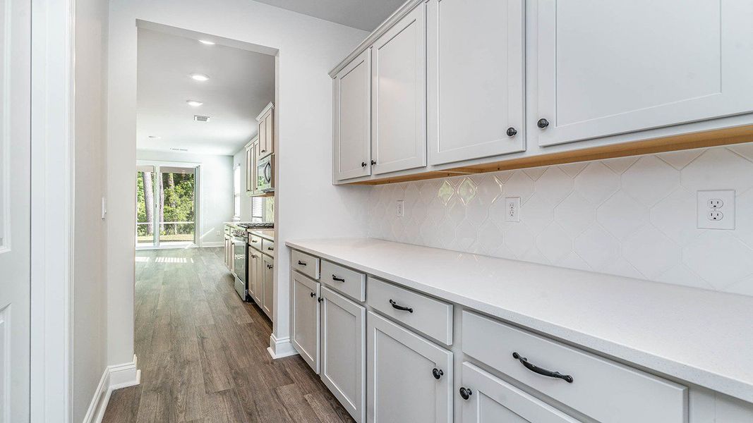 Representative furnished interior of a home built from the HARBOR OAK by D.R. Horton in Haven View, Murrells Inlet (Image 4).