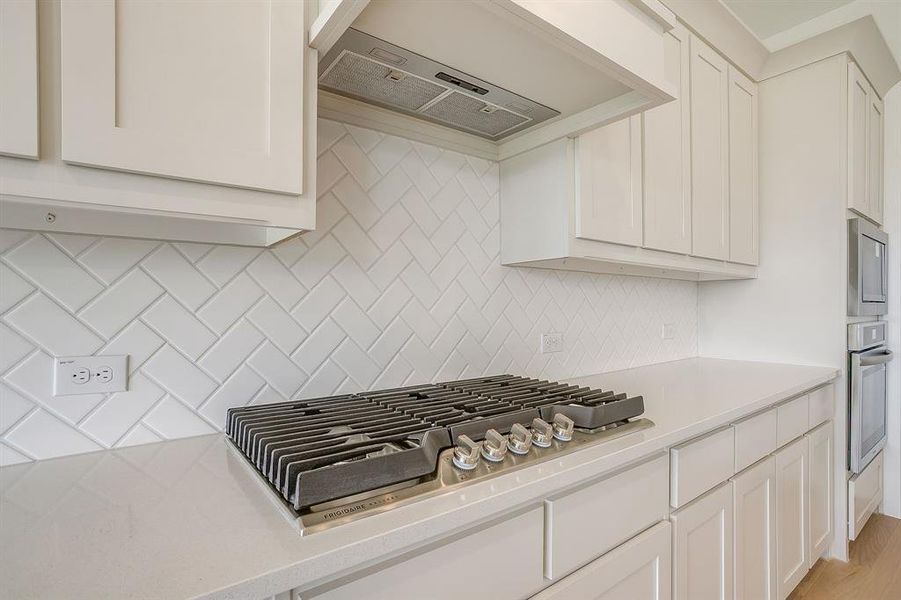 Close-up of interior finishes inside a home in Talon Hills, Fort Worth (Image 19). Close-up of interior finishes inside a home in Talon Hills, Fort Worth (Image 19).