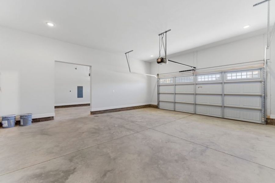 Representative unfurnished interior of a home built from the Hampton by Keystone Homes NC in Preserve at Carriage Cove, Oak Ridge (Image 117).