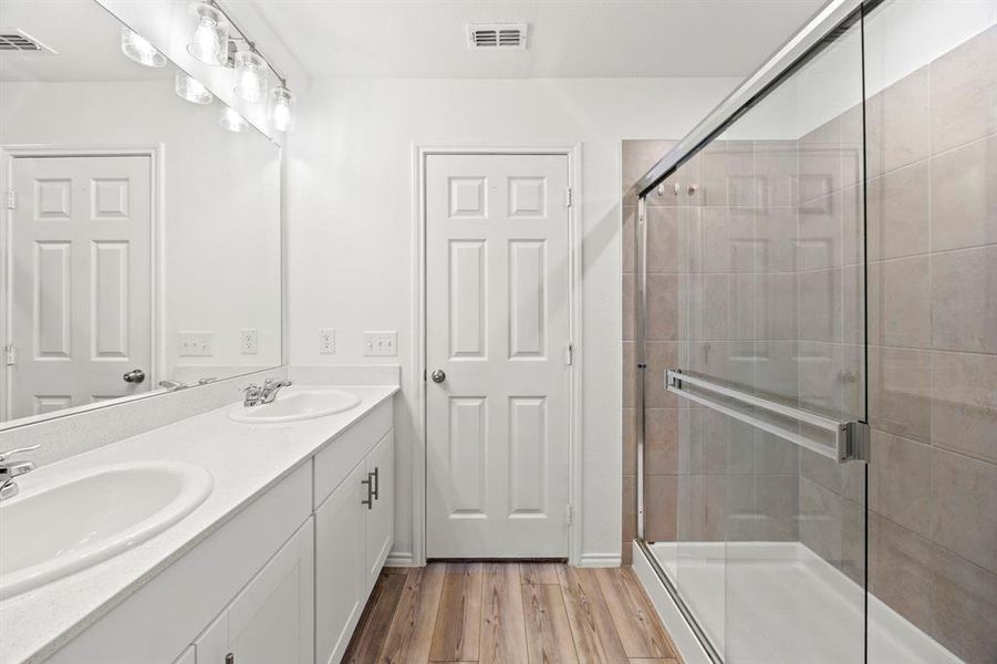 Furnished interior view inside a new home in , Denton (Image 20).