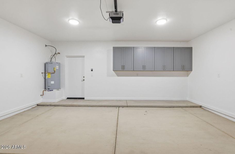 30-web-or-mls-9192 W Rafael Dr Arizona C