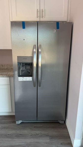 Close-up of interior finishes inside a home in , Sebring (Image 19).