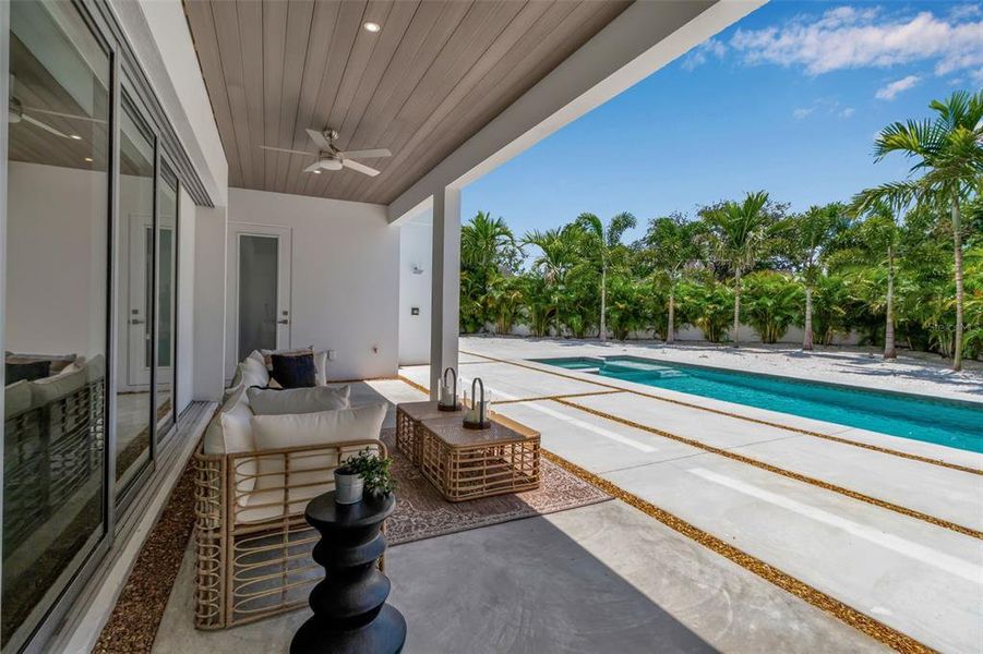 Image 57 of a home in .