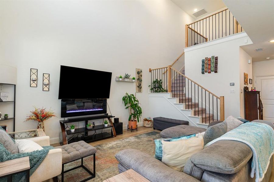 Furnished interior view inside a new home in , Garland (Image 15).