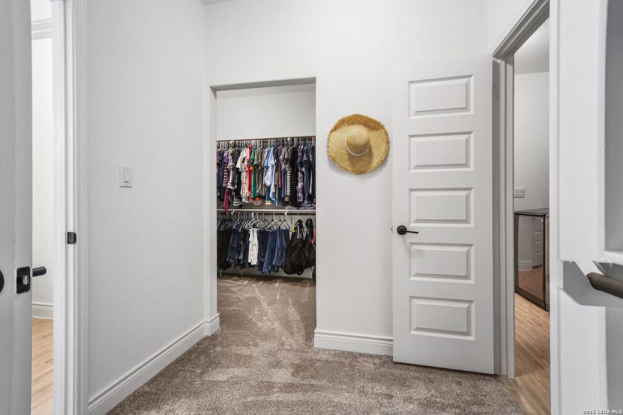 Furnished interior view inside a new home in Corley Farms, Boerne (Image 41). Furnished interior view inside a new home in Corley Farms, Boerne (Image 41).
