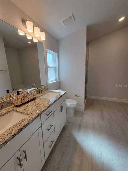 Furnished interior view inside a new home in Ocala Crossings South, Ocala (Image 7).