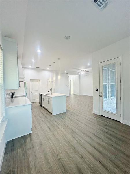 Image 20 of a home in . Image 20 of a home in .