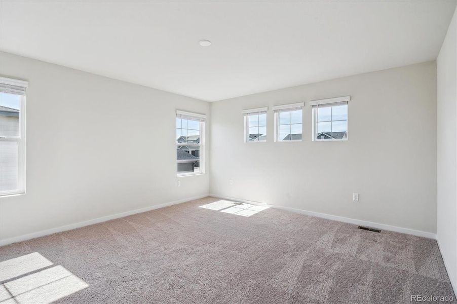 Spacious, unfurnished interior of a new home in Spring Valley Ranch, Elizabeth (Image 16).