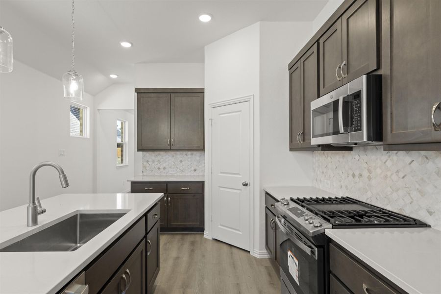 Heath Home Plan by Ashton Woods Heath Home Plan by Ashton Woods