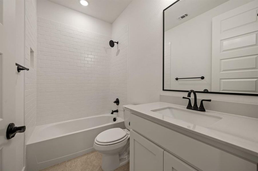 Furnished interior view inside a new home in LeTara, Haslet (Image 9).